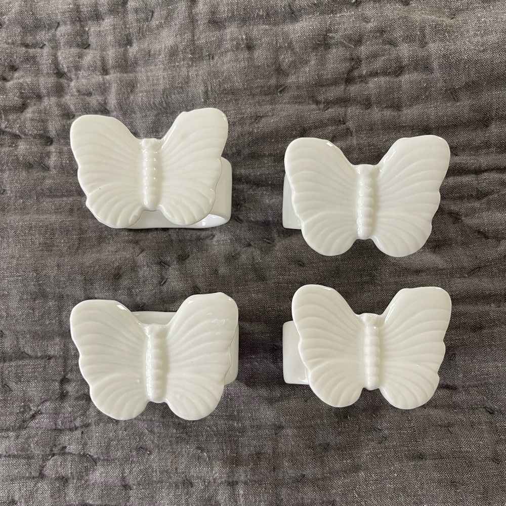 Vintage White Porcelain Butterfly Napkin Ring Holders - Set of 4 dining table